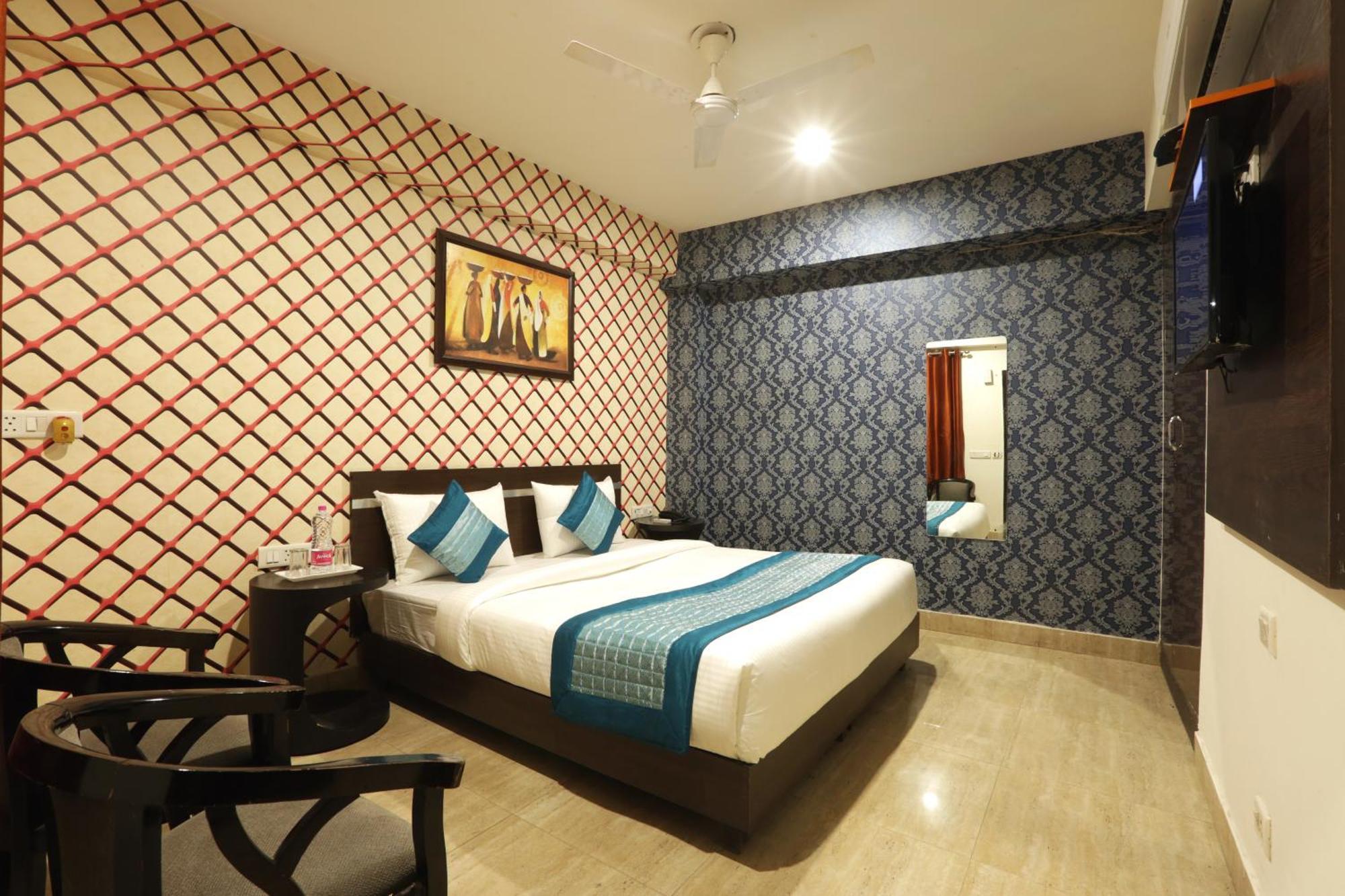 Hotel Sky View At Airport New Delhi Exterior photo
